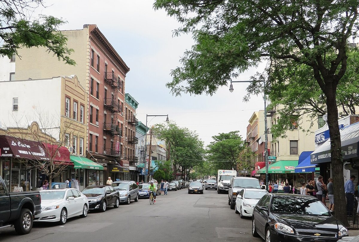 Bronx, NY - File:Arthur Avenue between 184th and 186th Street in the Bronx, New York  City 0
